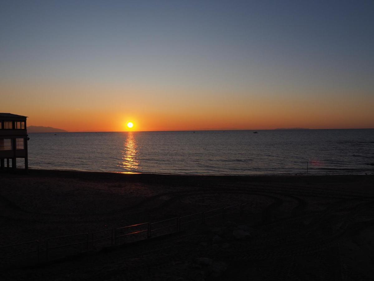 Apartamento Casa Aurea Tre Posti Letto A 30 Metri Dal Mare San Vincenzo Exterior foto