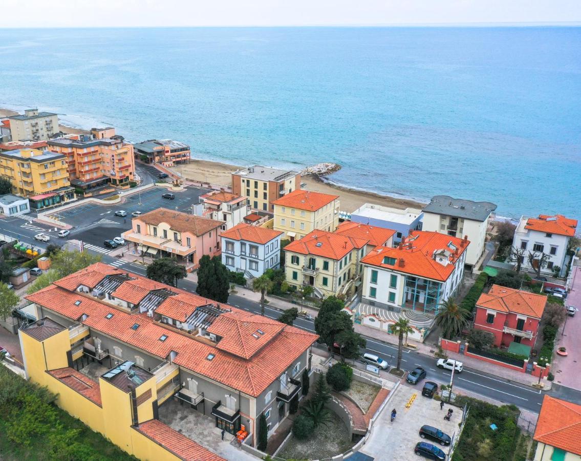 Apartamento Casa Aurea Tre Posti Letto A 30 Metri Dal Mare San Vincenzo Exterior foto